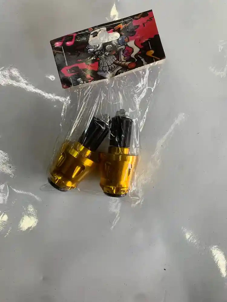 واقي سقوط - الإكسسوارات - عادي – هيكل يُركب على الدراجة النارية لحمايتها وتقليل الضرر أثناء السقوط أو الحوادث.