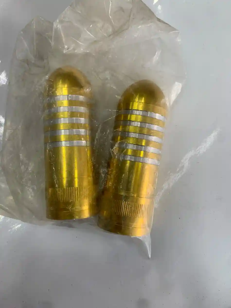 مسند قدم نوع 5 - الإكسسوارات - عادي – مسند يُركب على الدراجة النارية لتوفير مكان مريح لقدمي السائق أو الراكب أثناء الق...