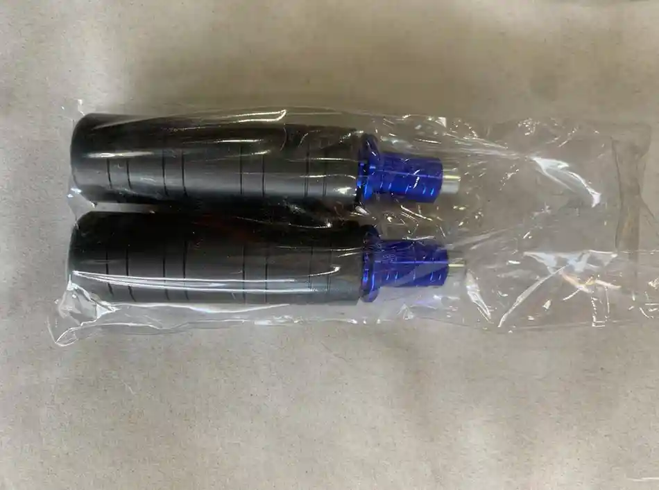 سلايدر نوع 2 - الإكسسوارات - عادي – واقيات الإطار هي إكسسوار للدراجات النارية يُستخدم لتقليل الأضرار التي قد تصيب ال...