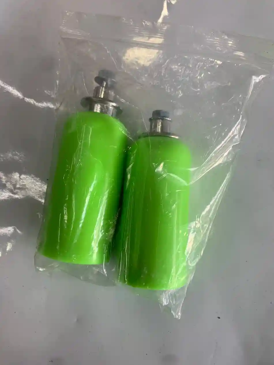 سلايدر نوع 1 - الإكسسوارات - عادي – واقيات الإطار هي إكسسوار للدراجات النارية يُستخدم لتقليل الأضرار التي قد تصيب ال...