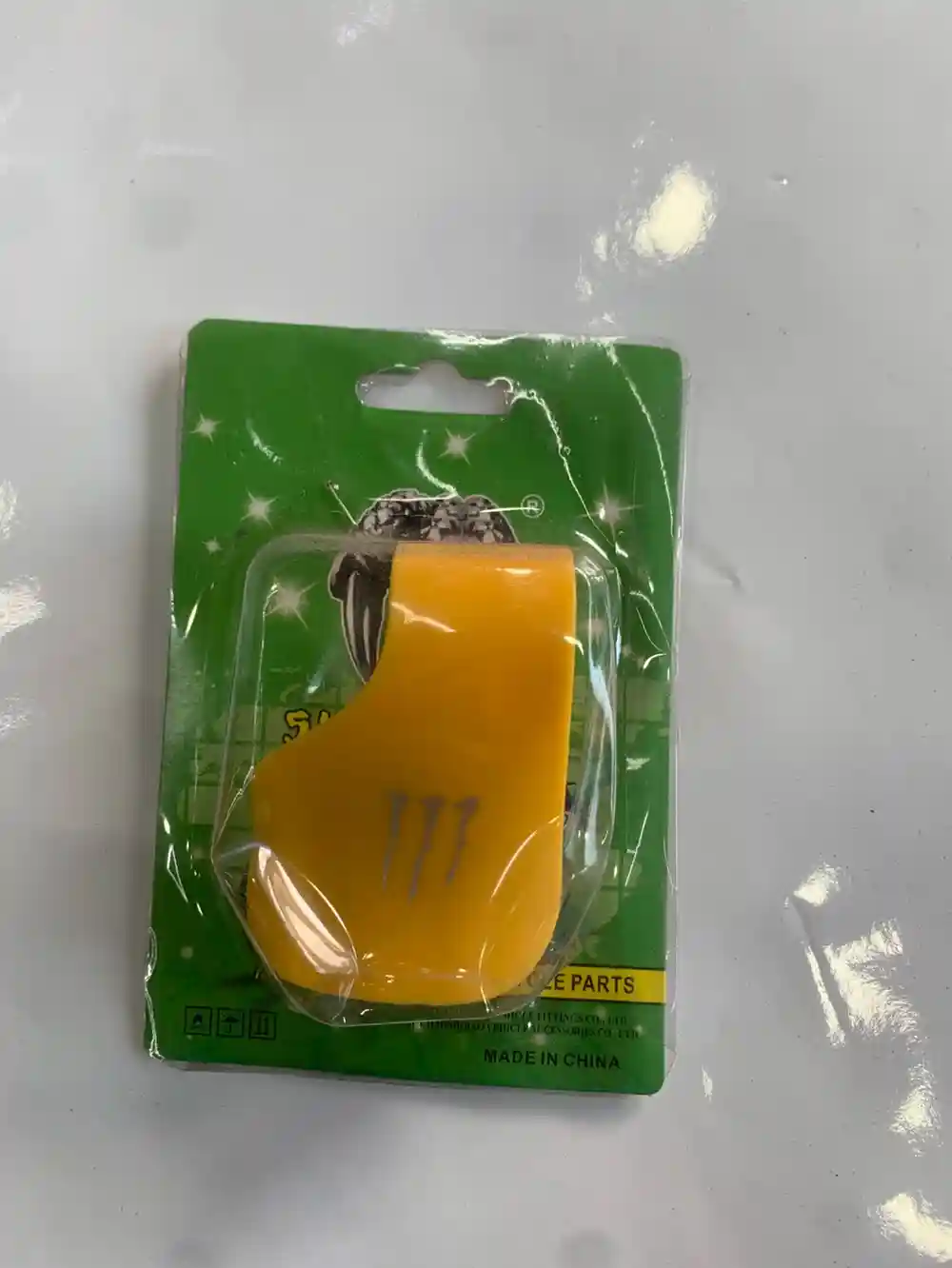 مثبت سرعة نوع 1 - الإكسسوارات - عادي – مثبت سرعة الدراجة النارية يتيح للسائق الحفاظ على سرعة ثابتة دون الحاجة للاستمرار...