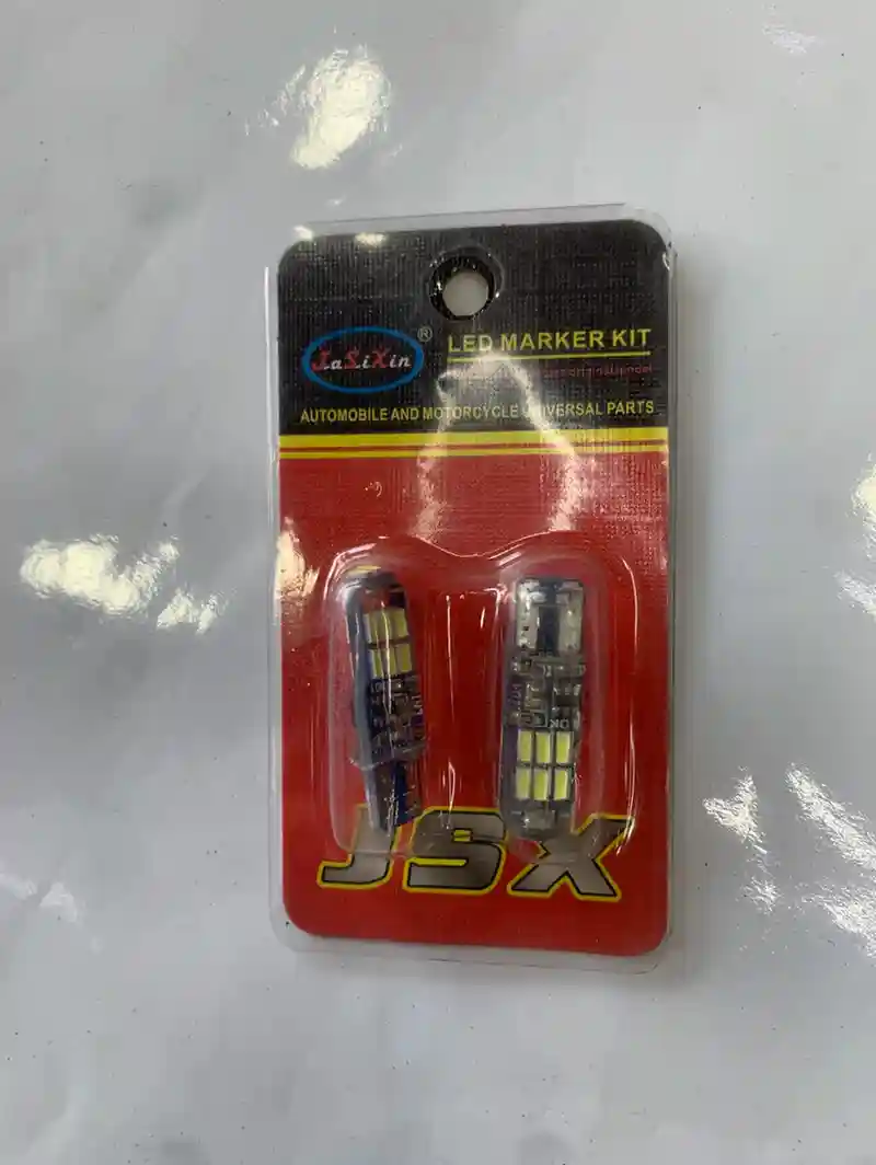 ضو led بيرمش - الإضاءة - عادي – ضوء LED يومض بضوء ساطع لجعل الدراجة أكثر وضوحًا على الطريق، ويمنحها مظهرًا أنيقً...