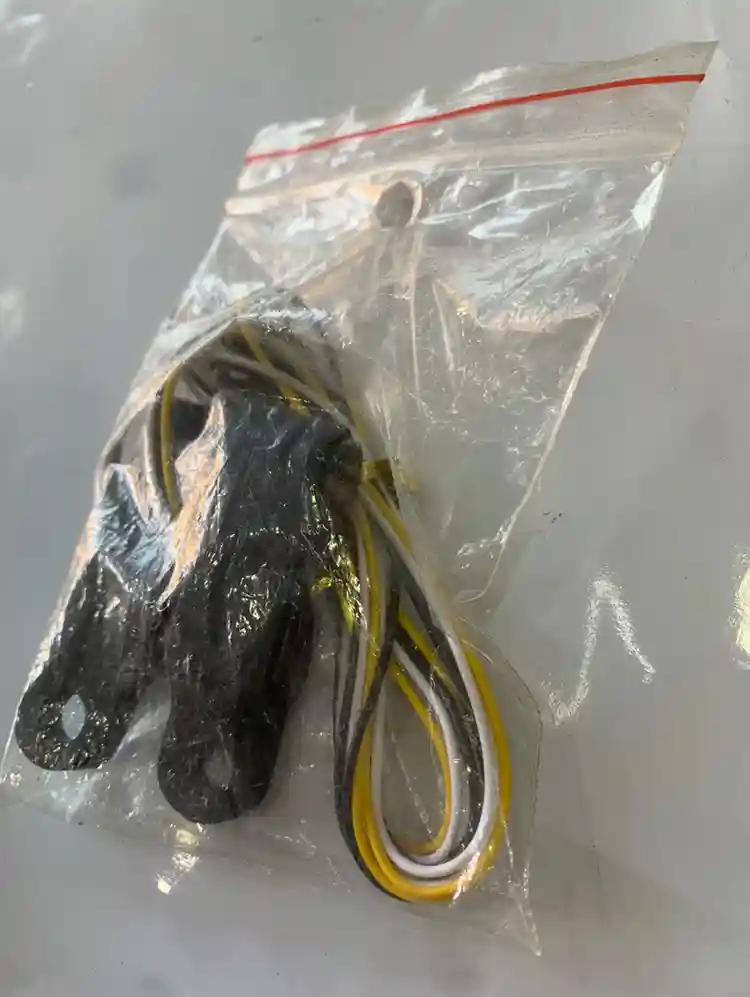 ضوء إشارة LED للمرايا - الإضاءة - عادي – ضوء إشارة LED يُركّب على مرايا الدراجة النارية، يُستخدم لتنبيه المركبات الأخرى ع...