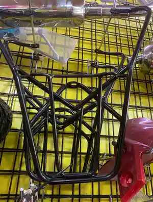 سيبة حديد V150 - الهيكل والإطار - عادي – قطعة حديدية تُركب على موتوسيكل V150 لتثبيت أجزاء أو دعمها.