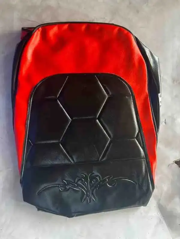 وجه كرسي Part - المقاعد والأغطية - عادي – وجه الكرسي يحمي المقعد ويحسن راحته ومظهره. مصنوع من مادة قوية لضمان استخدام طويل...