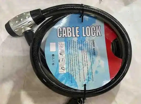 كابل قفل 2م - معدات السلامة - عادي – كابل قفل للدراجة بطول 2م، يوفر أمانًا وحماية ضد السرقة.