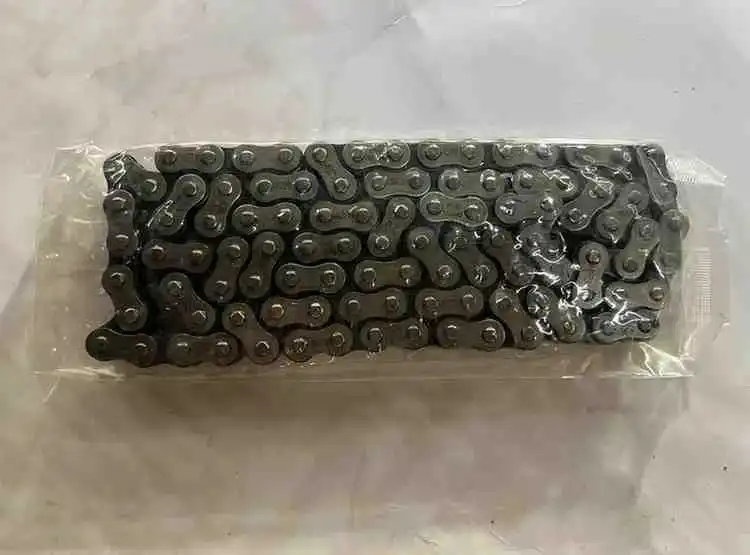 سلسلة 102 حلقة لدراجات Part - السلاسل والبكرات - أصلي – سلسلة 102 حلقة لدراجات Part، تنقل قوة المحرك إلى العجلة الخلفية لضمان أداء سلس و...