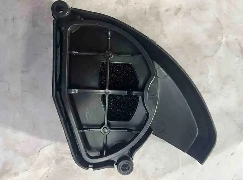 غطاء الكرنك - الهيكل والإطار - عادي – فلتر غطاء الكرنك يمنع دخول الغبار والشوائب إلى حجرة المحرك، مما يضمن هواء أنظف و...