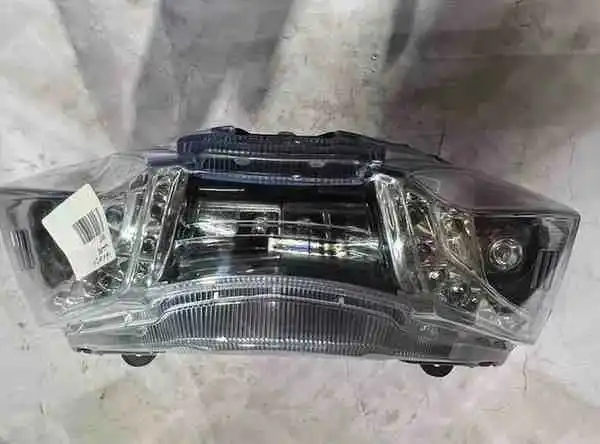 تجميعة ضوء خلفي – FS - الإضاءة - عادي – تجميعة ضوء خلفي لدراجات FS، توفر رؤية واضحة وإشارة آمنة للمركبات الأخرى.